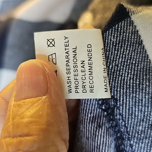 HAUTE EDIITION‎ Blue & White Checkered Button-Up Shirt. Size 3X. - Picture 9 of 9